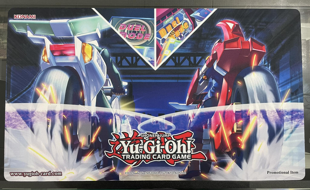 遊戯王 海外公式 WIN-A MAT 2020 プレイマット 遊戯王 公式 YCS WIN A MAT ライディング・デュエル!アクセラ