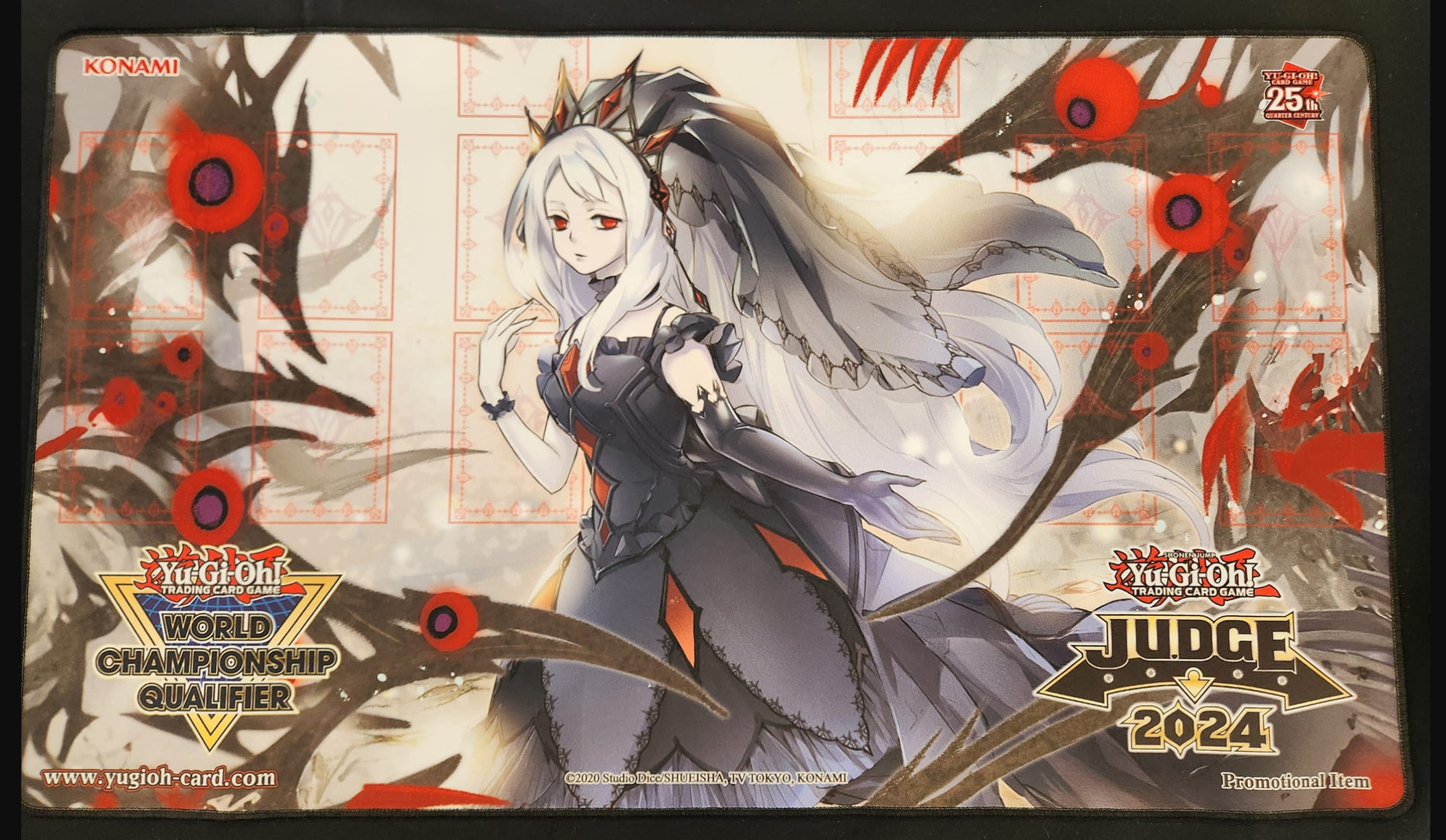 遊戯王 公式 プレイマット スリーブ WCQ 2025 2点 セット 未開封 遊戯王 公式 プレイマット スリーブ WCQ 2025 2点 セット 未開封