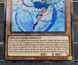 遊戯王 EU版 AMDE 鏡の御巫ニニ コレクターズレア 英語版