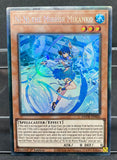 遊戯王 EU版 AMDE 鏡の御巫ニニ コレクターズレア 英語版